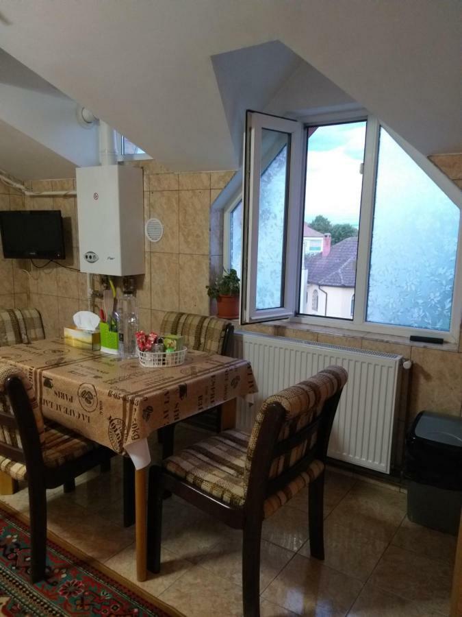 Apartament Basak 5 Leilighet Deva Eksteriør bilde
